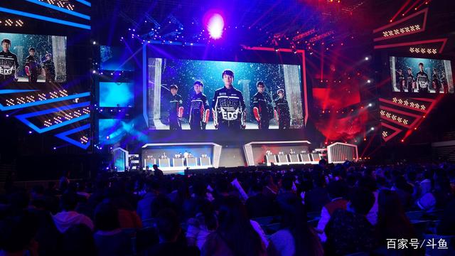 LPL夏决TOP5：Elk烬完美谢幕！劣势团战五杀逆转